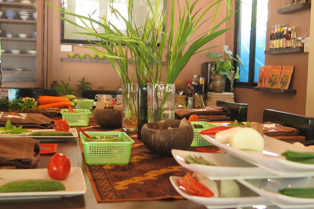 Half Day Thai Cooking Classes from Khaolak  (EKL)