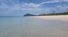 Half Day Shoreline Cruise and Secluded Beach with Lunch from Khao Lak (DCT)