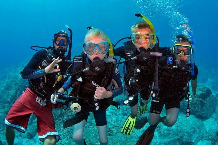 ทริปเต็มวัน ทดลองดำน้ำลึก (Discover Scuba Diving) เกาะราชาใหญ่ จากภูเก็ต (RYD)