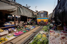 Full Day Amphawa Floating Market And Maeklong Railway Market (DSTH)